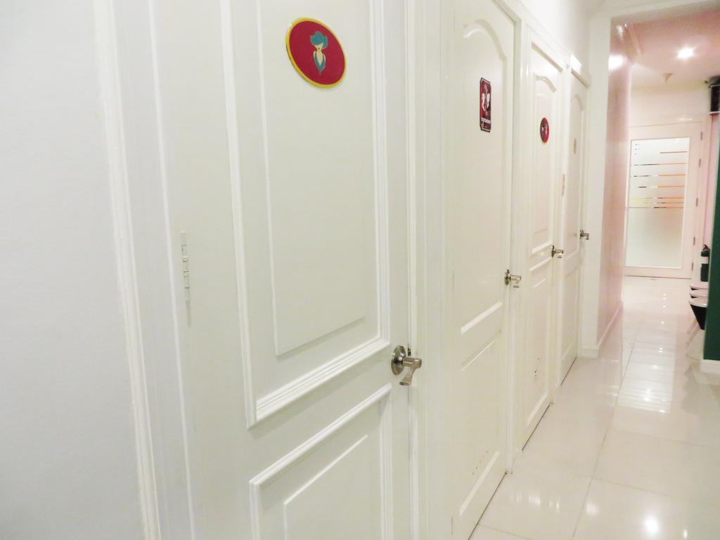 Vip Suite Hotel Makati City Extérieur photo