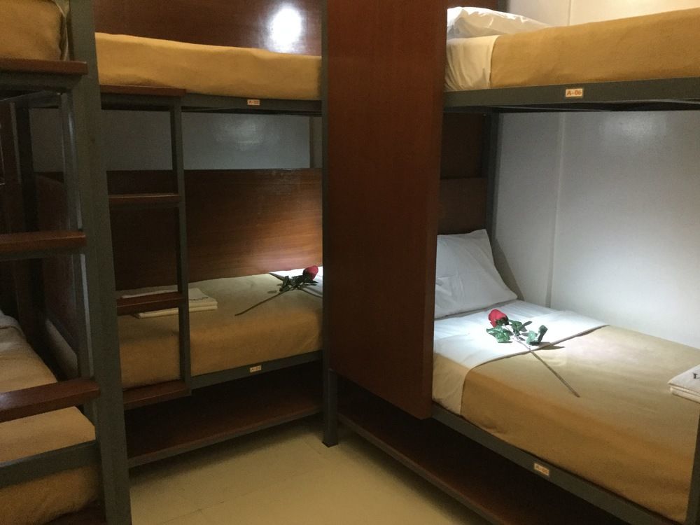 Vip Suite Hotel Makati City Extérieur photo